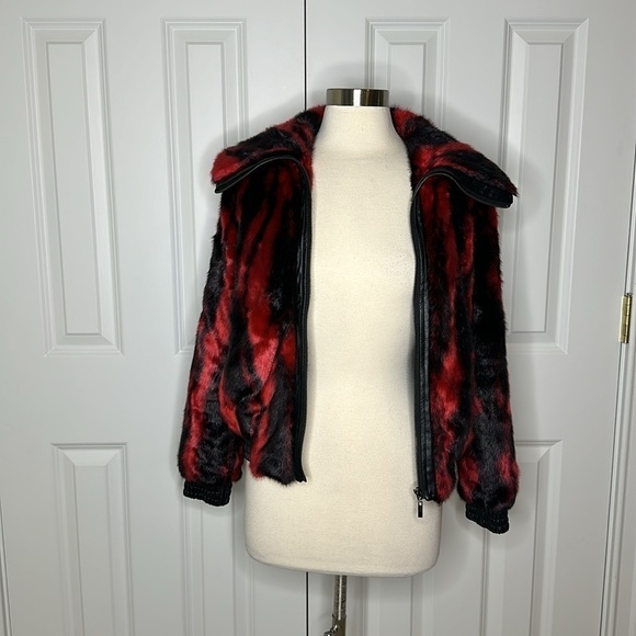 Adrienne Landau Red & Black Faux Fur Waist Style Jacket SzXS - Picture 9 of 13